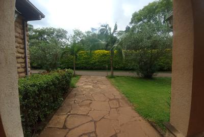 5 Bed Townhouse with En Suite in Karen - 4