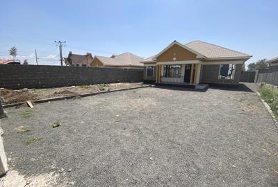 3 Bed House with En Suite in Kitengela - 2