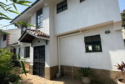 4 Bed Townhouse with En Suite at Kilimani