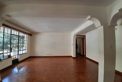 3 Bed Apartment with En Suite at Lavington