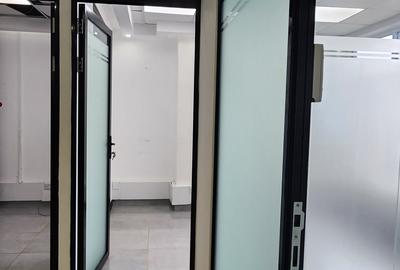 1,078 ft² Office with Service Charge Included in Westlands Area - 3