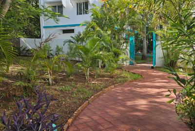 7 Bed Villa with En Suite at Mtwapa Creekside