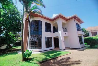4 Bed House with En Suite in Karura - 3