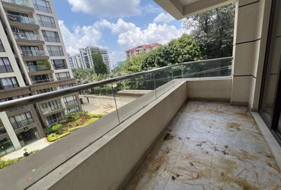 1 Bed Apartment with En Suite at Riverside Drive - 2