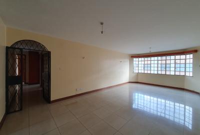 3 Bed Apartment with En Suite at Second Parklands - 3