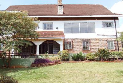 4,000 ft² Commercial Property with Service Charge Included in Kiambu Road