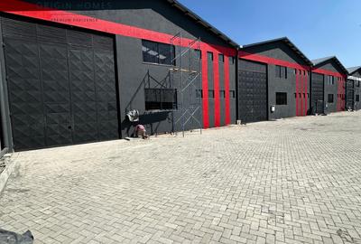 5,700 ft² Warehouse with Service Charge Included at Mombasa Road