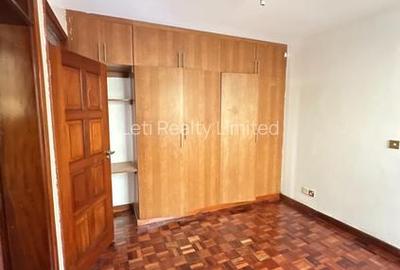4 Bed Townhouse with En Suite in Kileleshwa - 4