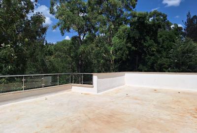 5 Bed House with En Suite in Loresho - 3