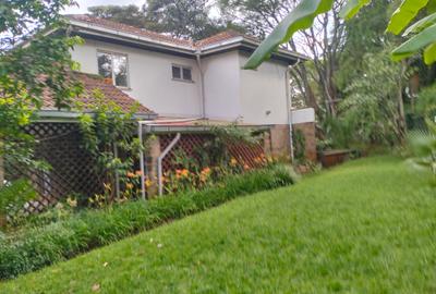 4 Bed Townhouse with En Suite in Lavington - 3