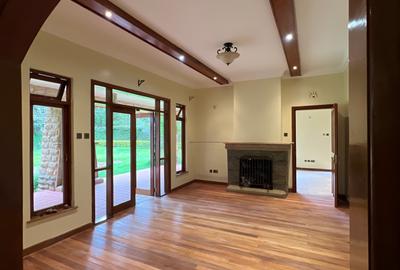 5 Bed Villa with En Suite in Karen