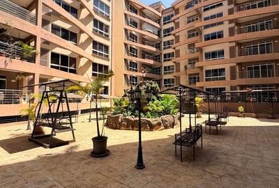 4 Bed Apartment with En Suite in General Mathenge