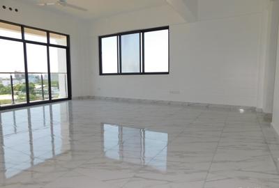 4 Bed Apartment with En Suite at Kizingo