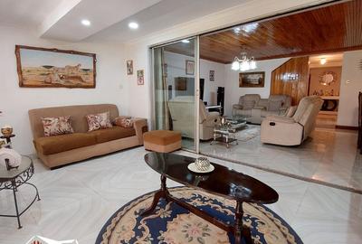 0.1 ac Commercial Property with Parking in Parklands - 4