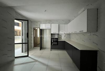 5 Bed House with Gym in Parklands