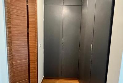 2 Bed Apartment with Swimming Pool in Riverside