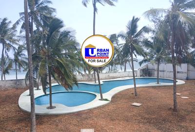 3 Bed Apartment with En Suite in Nyali Area - 2