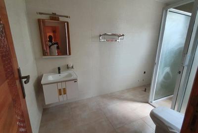 4 Bed Townhouse with En Suite in Karen - 4