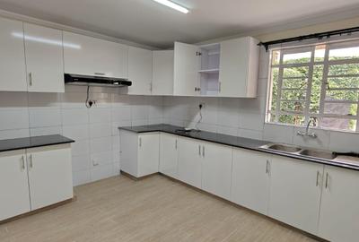 4 Bed Townhouse with En Suite in Karen
