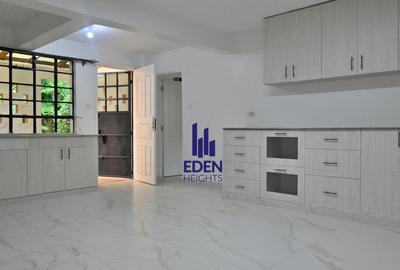 5 Bed House with Staff Quarters in Nyari - 4