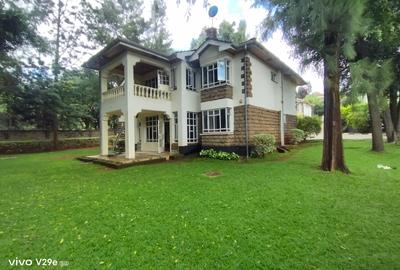 5 Bed Townhouse with En Suite at Lavington