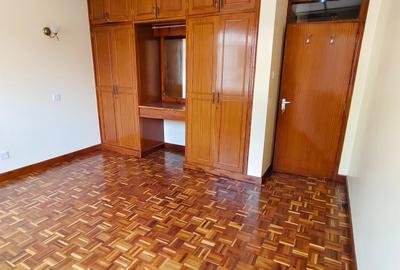 4 Bed Apartment with Borehole in Riverside