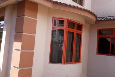 4 Bed House with En Suite in Nyali Area