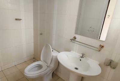 2 Bed Apartment with En Suite in Lavington - 3