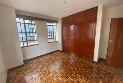 3 Bed Apartment with En Suite at Kilimani - 4