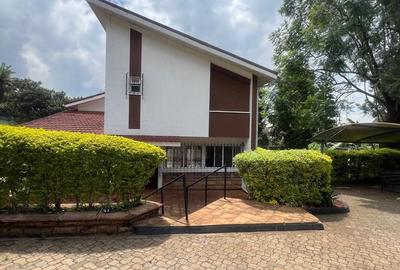 4 Bed Townhouse with En Suite in Kileleshwa