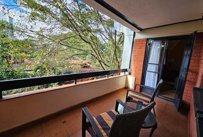 Serviced 2 Bed Apartment with En Suite in Riverside