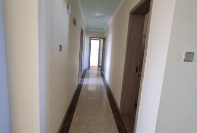 3 Bed Apartment with En Suite in Kilimani