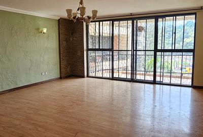 3 Bed Apartment with En Suite in Kileleshwa