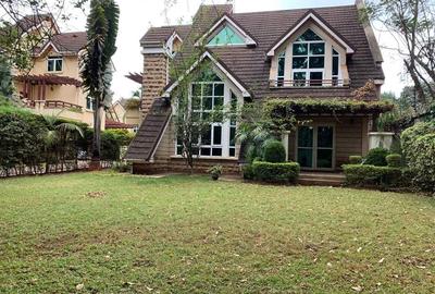 5 Bed Townhouse with En Suite at Lavington