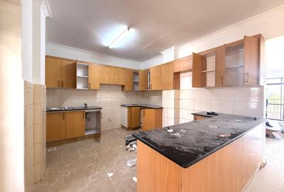 4 Bed Apartment with En Suite in Kileleshwa - 3