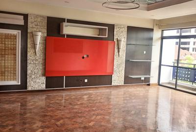 3 Bed Apartment with En Suite in Kilimani