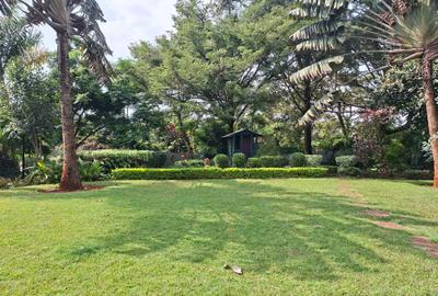 4 Bed House with En Suite at Off Un Avenue