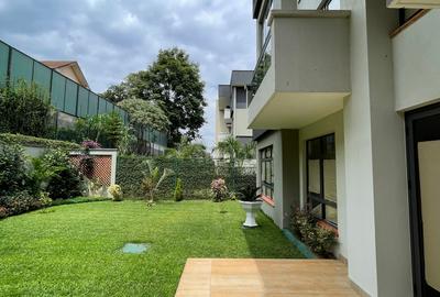 4 Bed Villa with En Suite at Runda