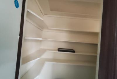 3 Bed Apartment with En Suite in Westlands Area - 3