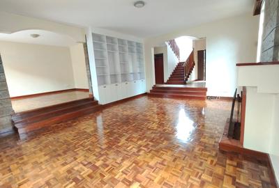 4 Bed Townhouse with En Suite in Nyari - 4