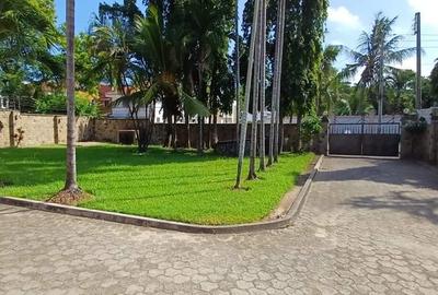 4 Bed House with En Suite at Nyali