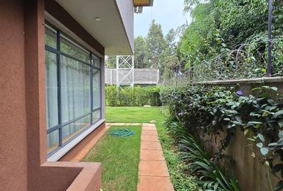5 Bed Townhouse with En Suite in Lavington - 2