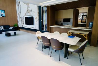 5 Bed Villa with En Suite at 2026-378 - 4