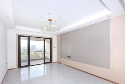 2 Bed Apartment with En Suite at Riverside Drive - 3
