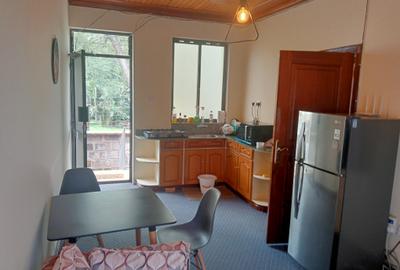 Serviced 1 Bed Apartment with En Suite at Nyari Central
