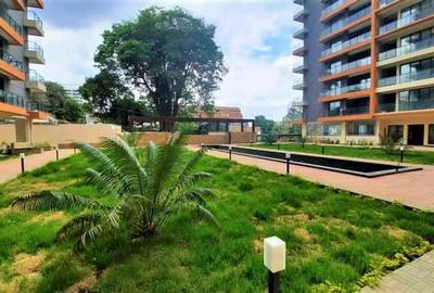 2 Bed Apartment with En Suite in Lavington