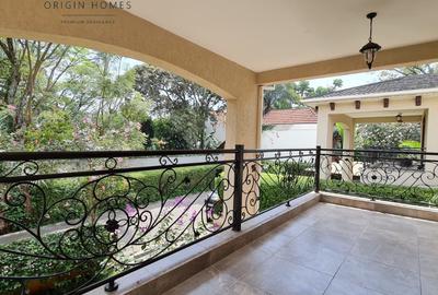 5 Bed Townhouse with En Suite in Lavington