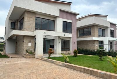 4 Bed Villa with En Suite in Kiambu Road