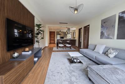 3 Bed Apartment with Swimming Pool in Riverside - 2