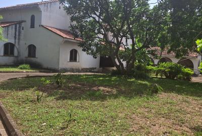 5 Bed House with En Suite at Nyali Mombasa